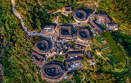 愛生活 愛簡小葉｜用一顆感恩的心 做有人情味兒的茶