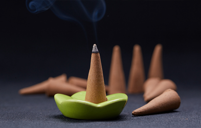 簡(jiǎn)小葉與格迦寺|藏香的奧秘